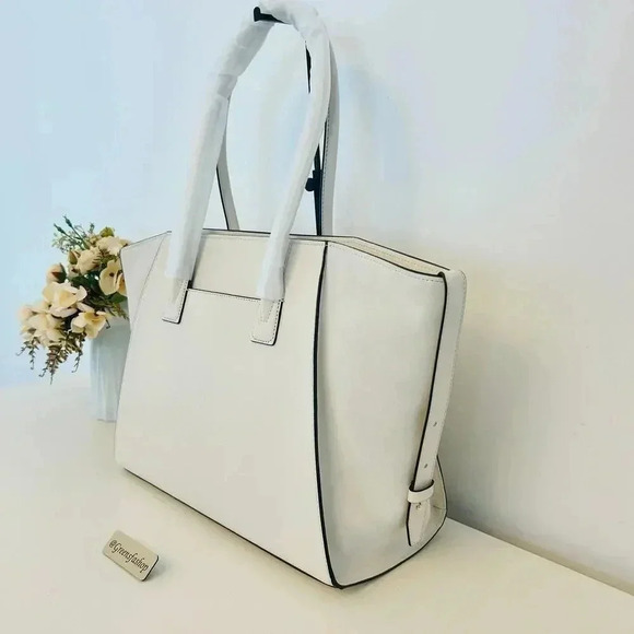 Michael Kors Purse MK Avril Extra-Large Leather and Suede Tote Bag LT Cream - Picture 4 of 11